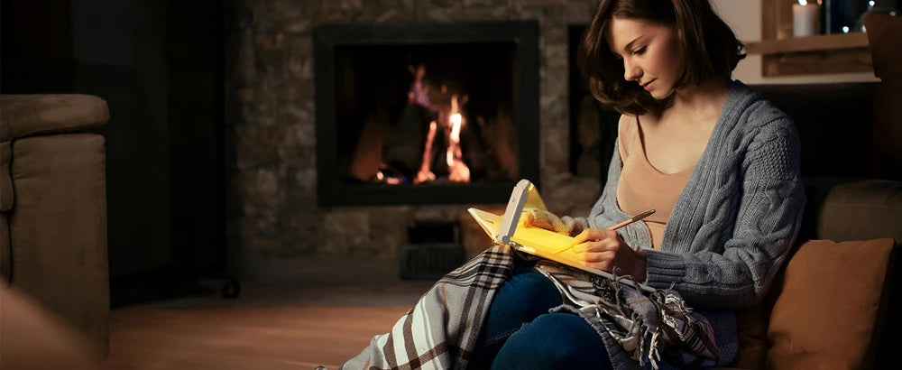 Lámpara de Luna LED 8cm con Soporte - Luz Nocturna Infantil